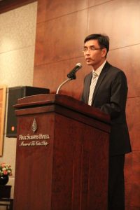 College Master Prof. Iu Vai Pan gave brief remarks at the closing dinner. 院長姚偉彬教授在閉幕晚宴上致辭。